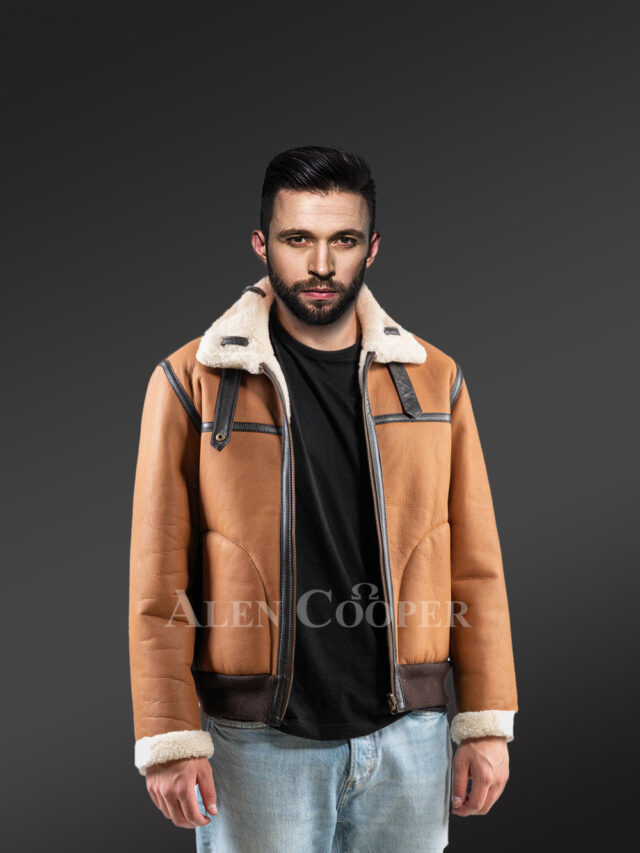 Men’s Classic Sheepskin Bomber in Tan