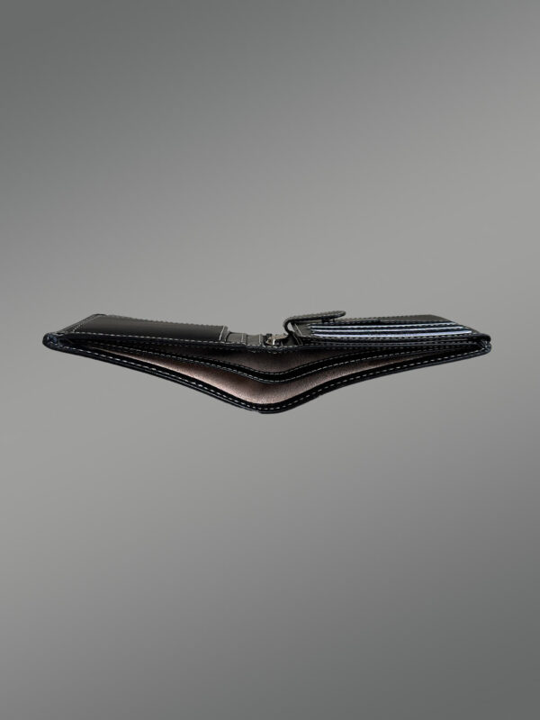 Mens Bi-Fold Genuine Leather Wallet – Perfect Fusion of Elegance & Practicality - Image 9