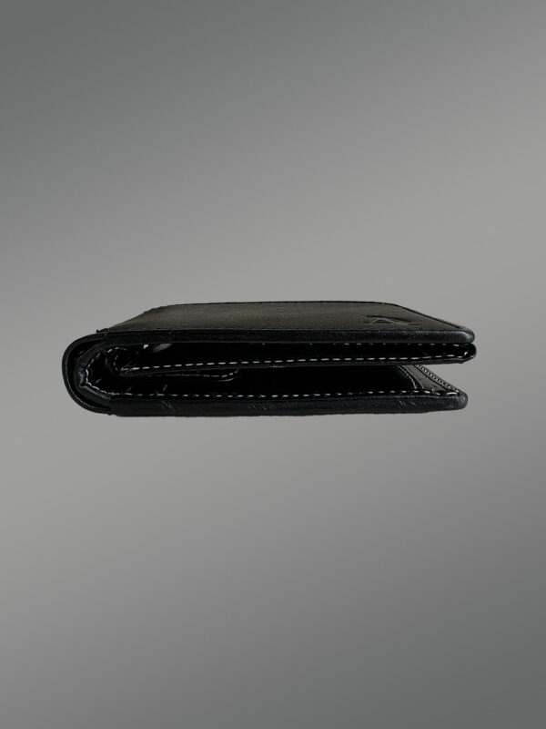 Mens Bi-Fold Genuine Leather Wallet – Perfect Fusion of Elegance & Practicality - Image 10