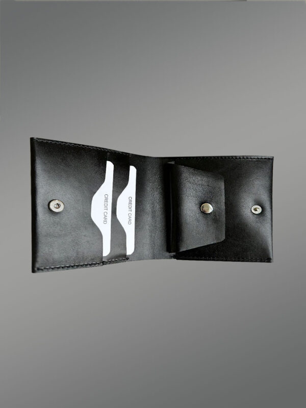 Simple Black Leather Wallet A Fundamental Accessory for Periodic Use - Image 6