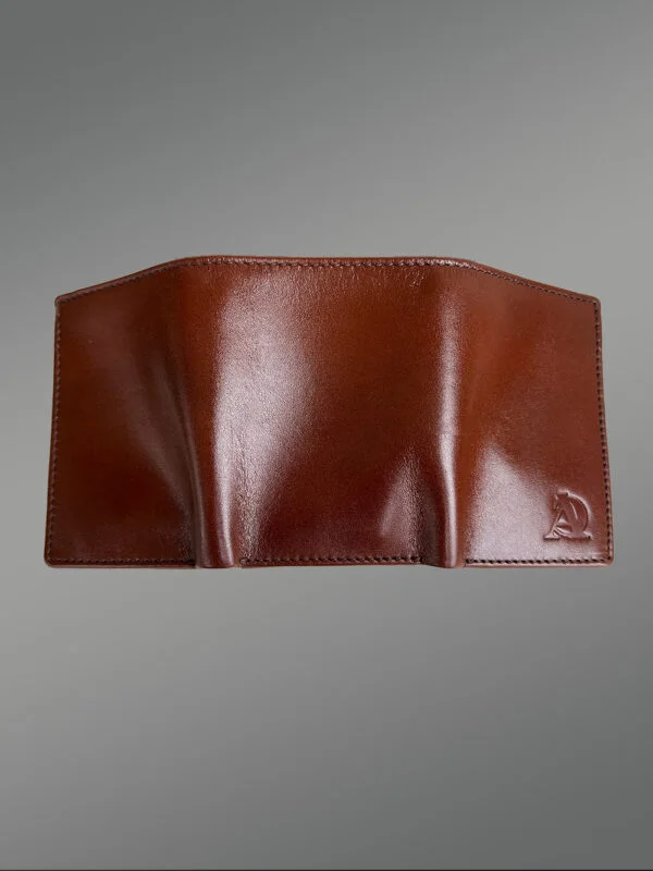 Tri-Fold Genuine Leather Wallet For Maximum Convenience - Image 5