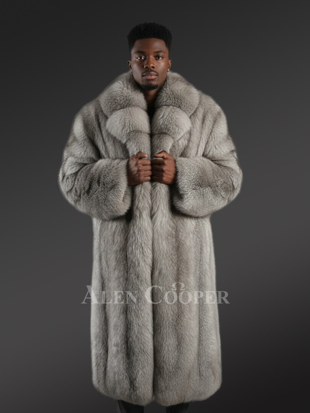 Mens Blue Fox Fur Stroller – Perfect Union of Classiness & Comfort