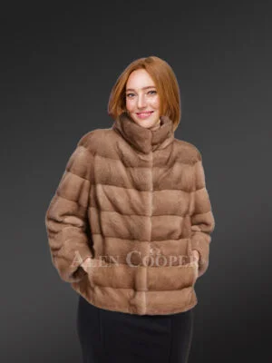 Womens Short Mink Fur Jacket – Trendy Looks with Optimum Comfort
