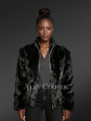 Womens Mink Baggy Cape Coat – Decking up the winter time in Glamorous Warmth
