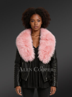 Leather Biker Jacket with Fox Fur Lapel - Adorning Women in Snug Warmth