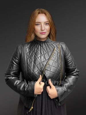 Womens Crop Lambskin Leather Jacket – Perfect Choice for Trendsetters