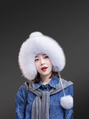 Women's Beanie Hat with Fox Fur Trims and Pom Pom