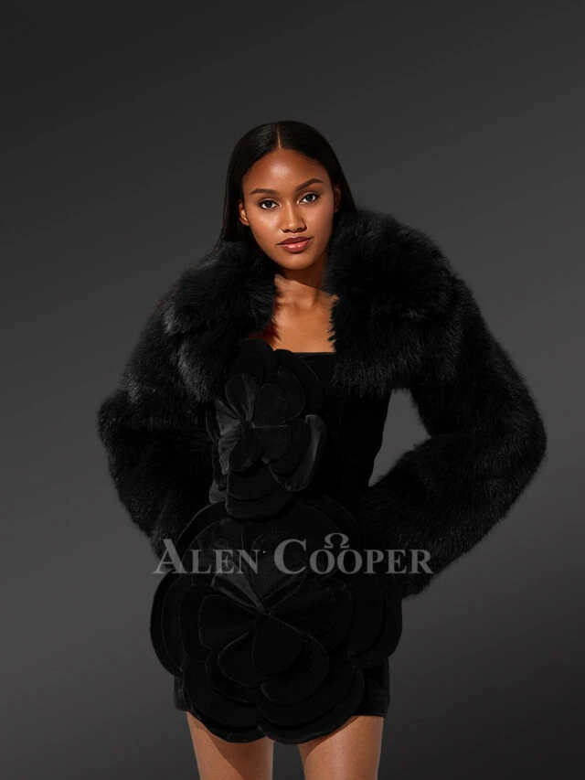 Women’s Trendy Short Bolero Jacket in Black