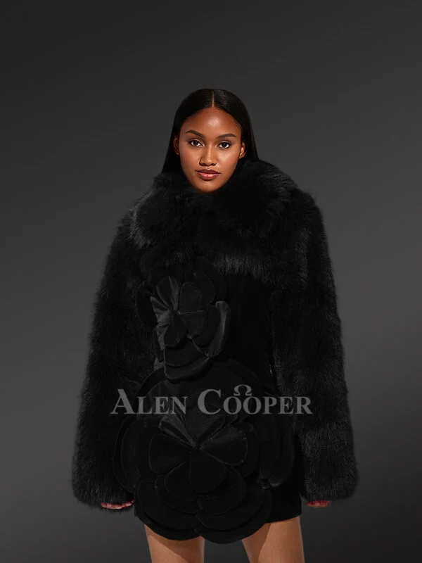 Women’s Trendy Short Bolero Jacket in Black - Image 3