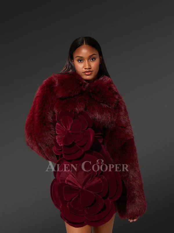 Women’s Trendy Short Bolero Jacket in Burgundy - Image 4
