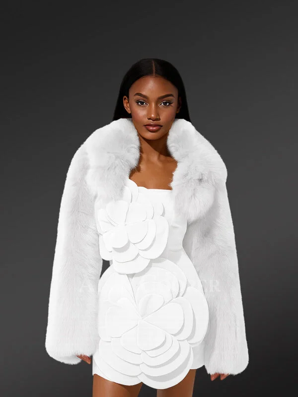 Women’s Trendy Short Bolero Jacket in White - Image 4