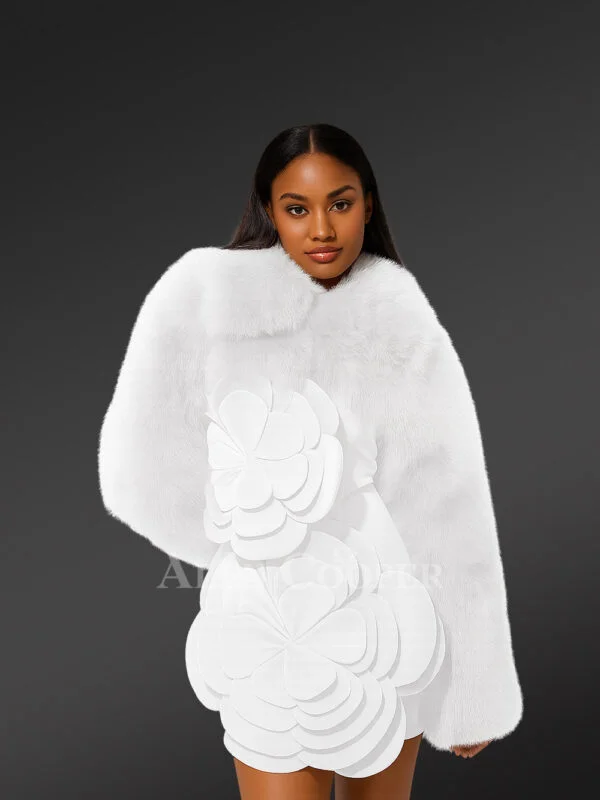 Women’s Trendy Short Bolero Jacket in White - Image 3