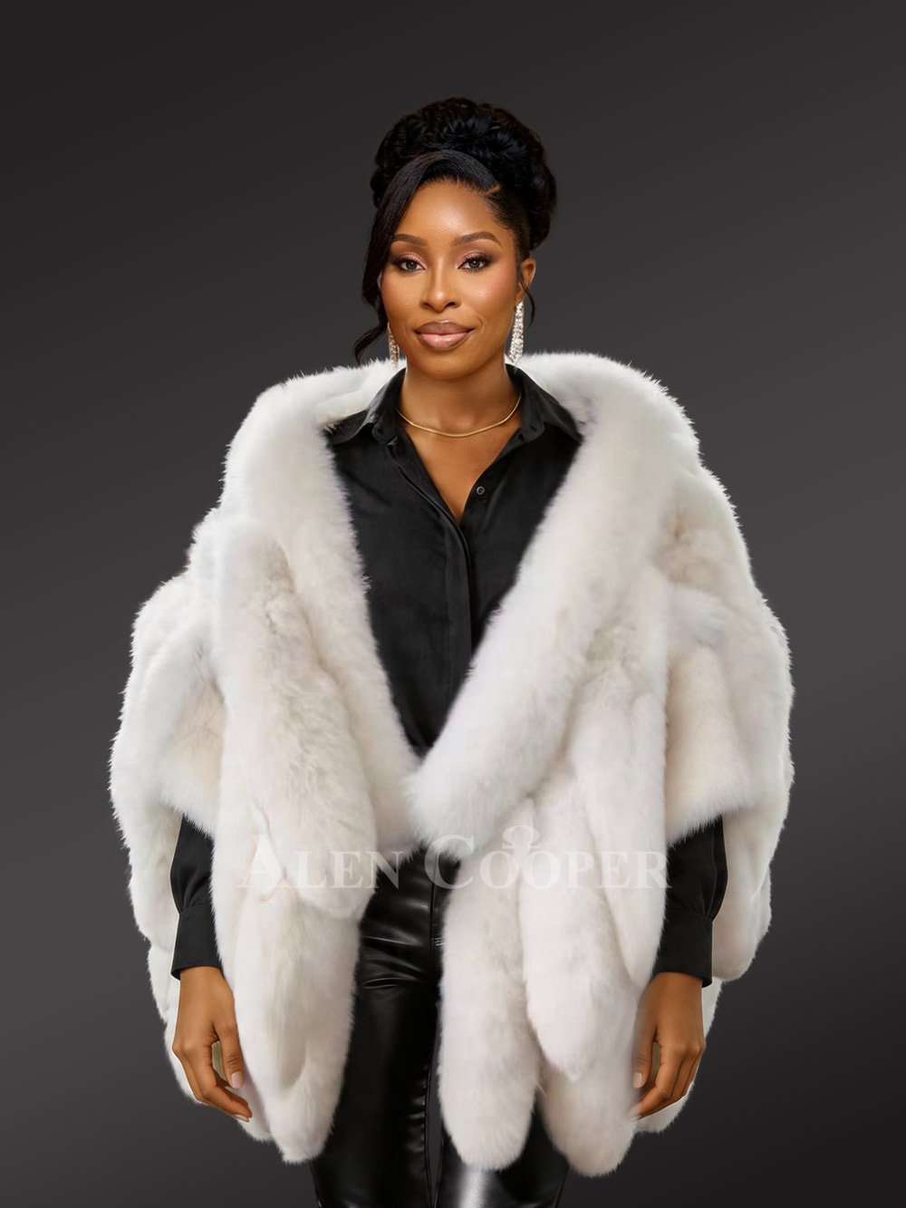 Womens Fox Tail White Cape
