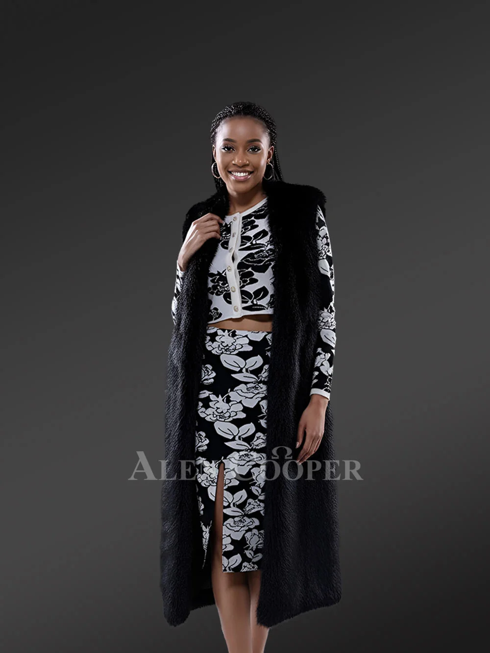 Women’s Rabbit Fur Long Vest - Image 5