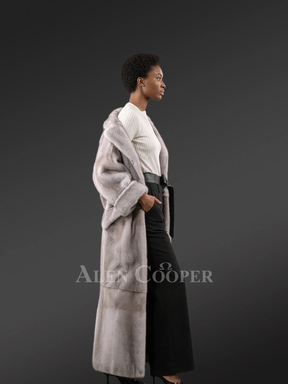 Women’s Full Length Mink Stroller - Image 4