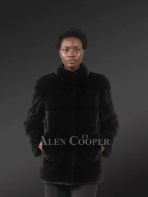 Women’s Turtle neck Fullskin Blackglama Mink